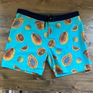 Brand New Hurley men’s swim trunks size 38